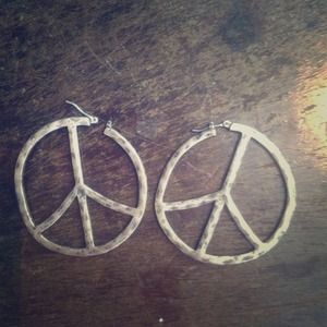 ❌BUNDLED❌Round peace earrings