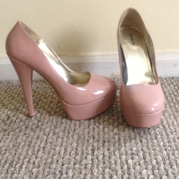 Express stacked pumps