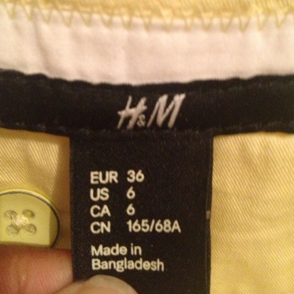 ******SOLD****Shorts - Picture 3 of 3