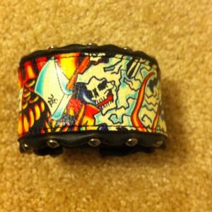 ED HARDY LEATHER SNAP CUFF