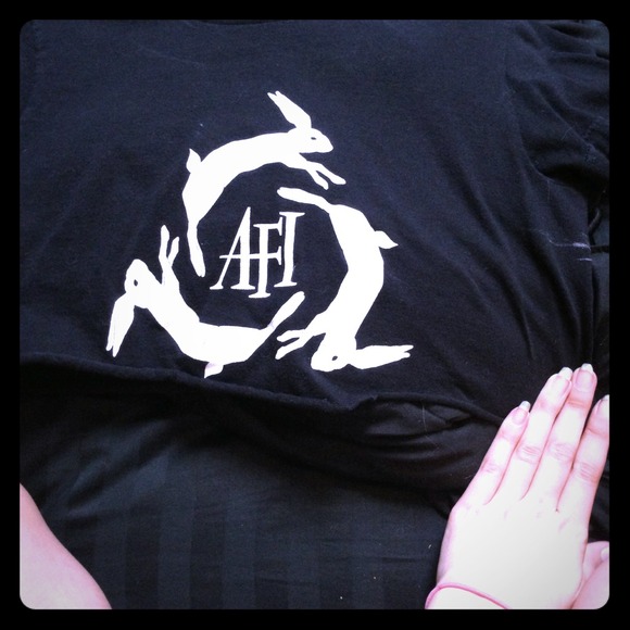 Afi crop top. ON HOLD