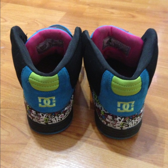 Colorful DC's - Picture 2 of 4