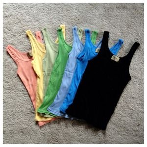 🎉Host Pick🎉 Juicy Couture Scoop Tank Top Bundle