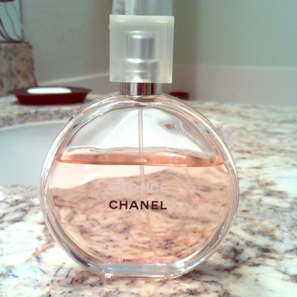 "Chance" CHANEL perfume