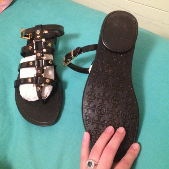 Authentic Tory Burch Vaughn jelly gladiators! - Picture 2 of 3