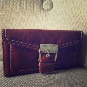 Nine West wallet