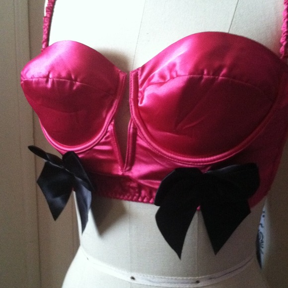💕Burlesque Top💕 - Picture 2 of 3