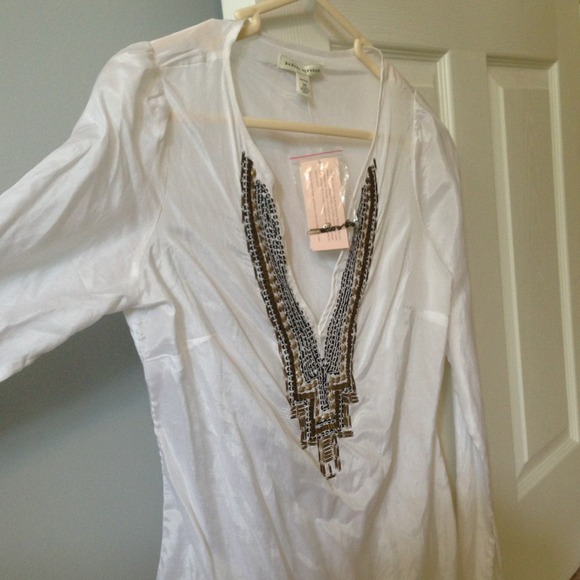 Banana Republic beaded silk and cotton top!