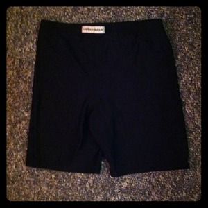 Under armor spandex shorts