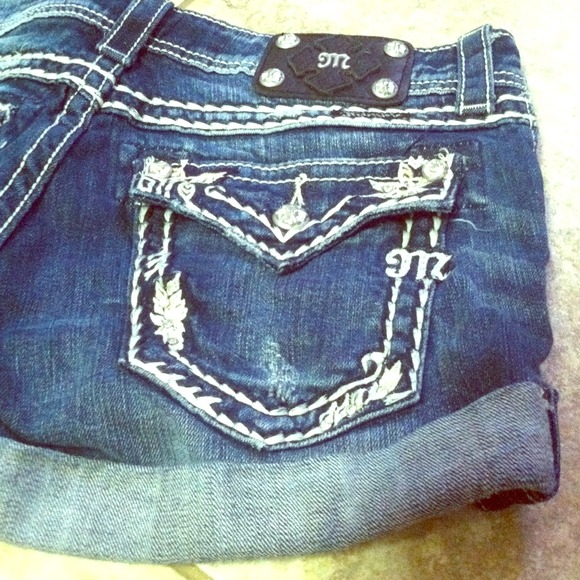 REDUCED!! Miss Me shorts- Size 29.