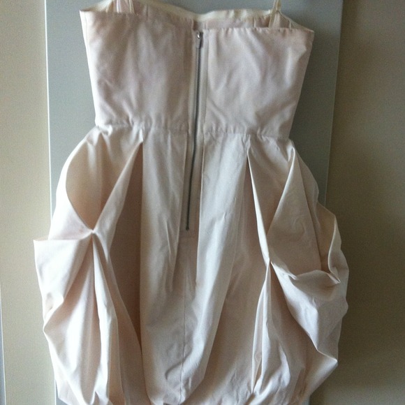 BCBG party dress! Only worn once! - Picture 2 of 4