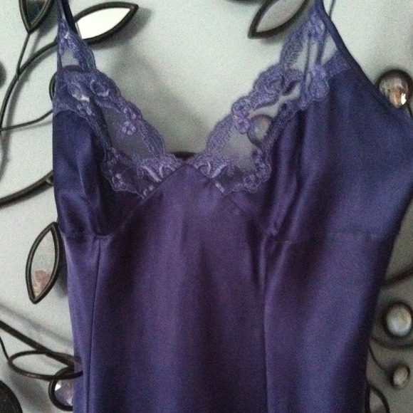 Sold in bundle!!!! - Picture 2 of 2