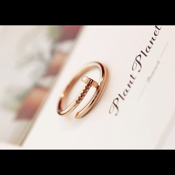 ❗️SOLD OUT Spiral nail ring - Picture 3 of 3