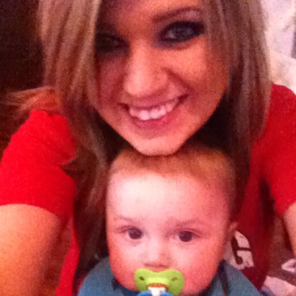 💜Meet your seller y'all!💜 - Picture 2 of 4