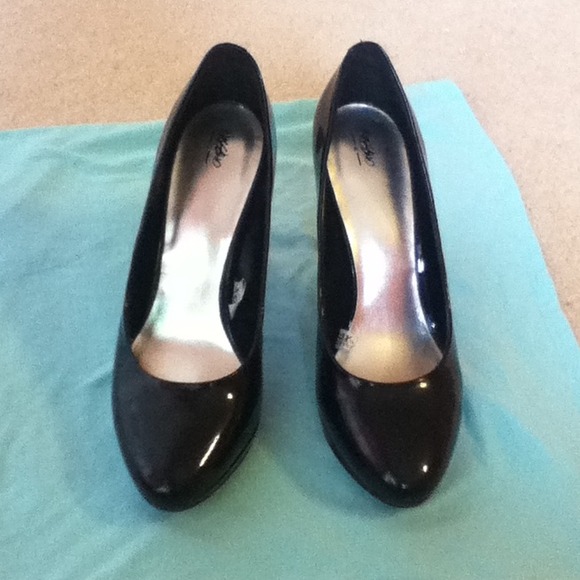 Black Platform Heels