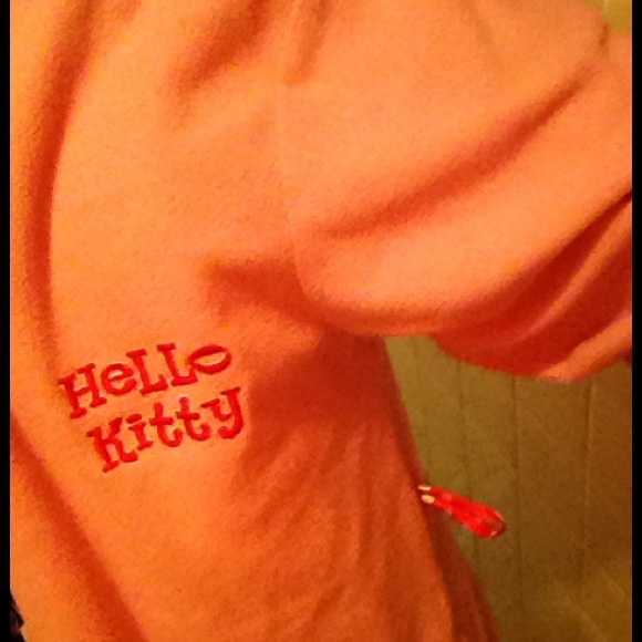 Hello kitty robe - Picture 2 of 2