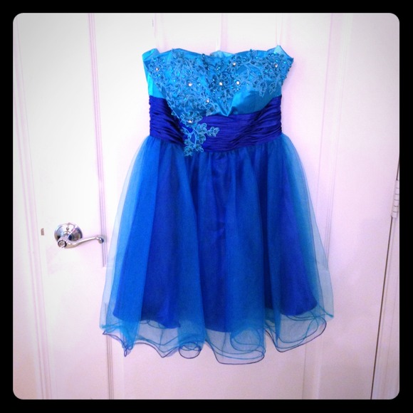 PROM DRESS Hannah S Dress size 8