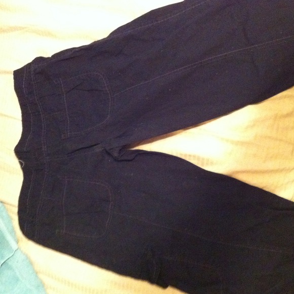 Black cargo pants. - Picture 2 of 2