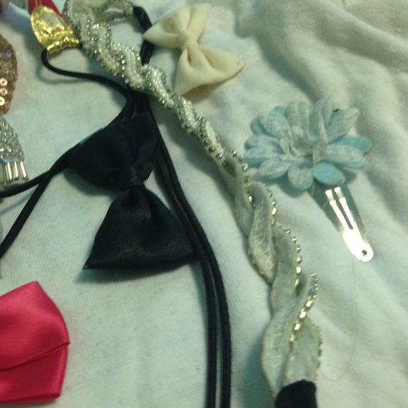 Hair accessory bundle - Picture 2 of 4
