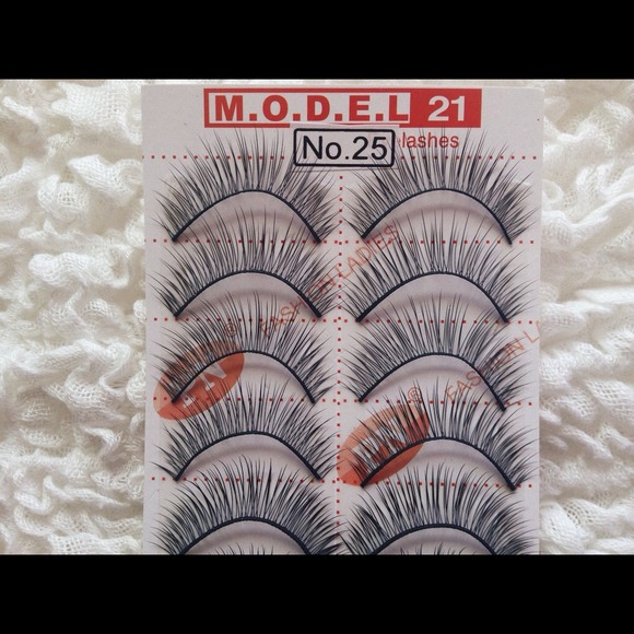 False Eyelashes #25