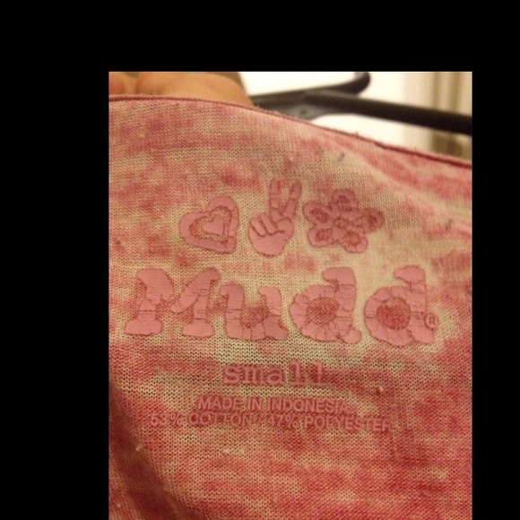 Distressed tee - Picture 2 of 2