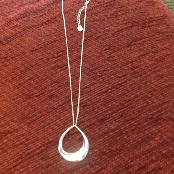 Necklace - Picture 3 of 4