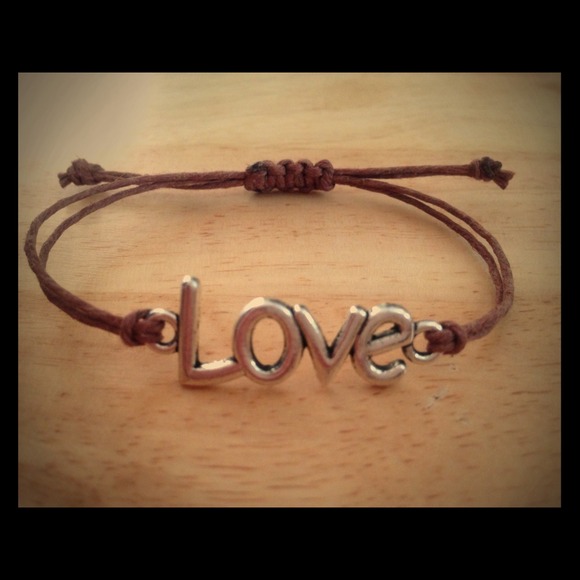 Adjustable LOVE Pendant Charm Brown Hemp Bracelet
