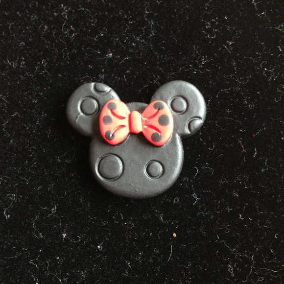 Buy 2 Get 3 FREE! Minnie Mouse ring - Picture 3 of 4
