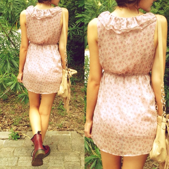 ❤SOLD❤ New! Without Tags Forever 21 Floral Dress - Picture 3 of 4