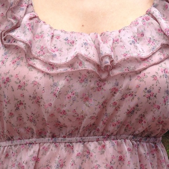 ❤SOLD❤ New! Without Tags Forever 21 Floral Dress - Picture 4 of 4