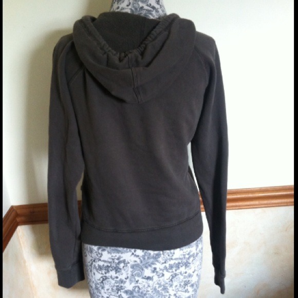 Sweatshirt - Picture 2 of 3