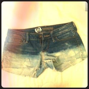 Dip-Dyed denim jean shorts