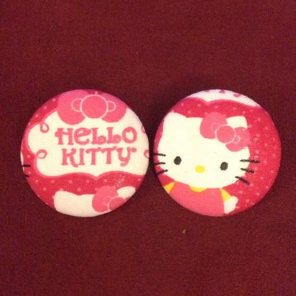 Button earrings - Picture 1 of 1