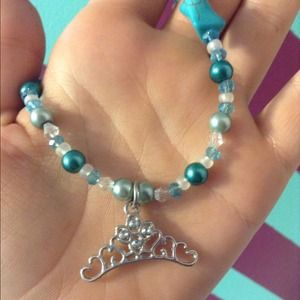 Beautiful blue crown necklace !!