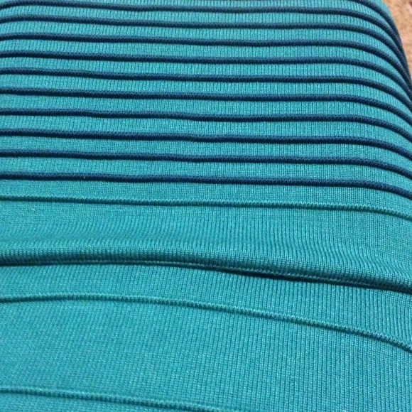 *** SOLD IN BUNDLE Teal and navy bandage dress - Picture 2 of 2