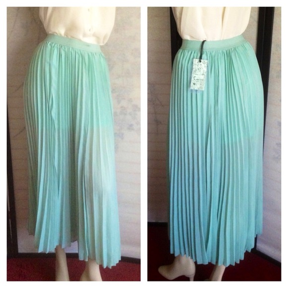 Cecico | Skirts | Nwt Mint Green Pleated Midi Long Skirt Large | Poshmark