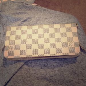 LV damier azur wallet inspired