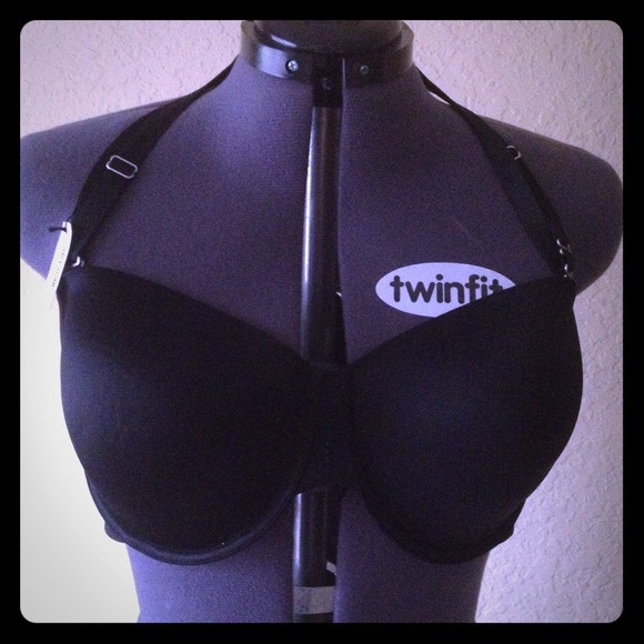 New Victoria Secret Convertible strap Biofit bra