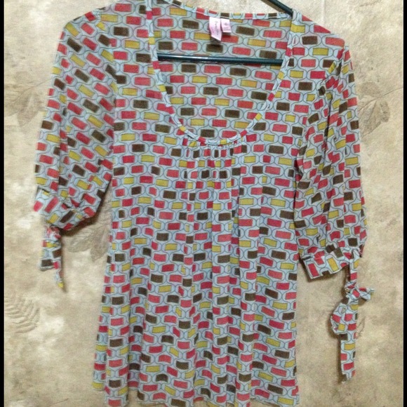 SOLD Anthro  3/4 sleeve