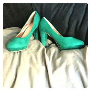Turquoise Medium Height Heels