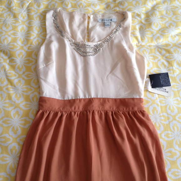 ❌TRADED❌Two-Tone Jewel Dress