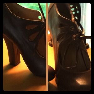 *Gifted @jmm9378 Miss Me Brown Bootie High Heels