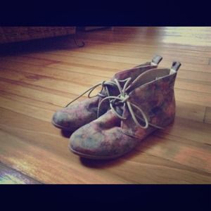 Z London Floral Shoes