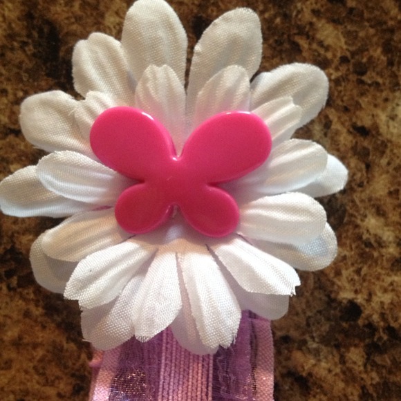 Bare foot baby bows