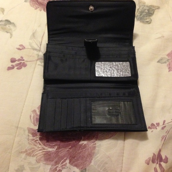 SOLD• Wallet - Picture 3 of 4