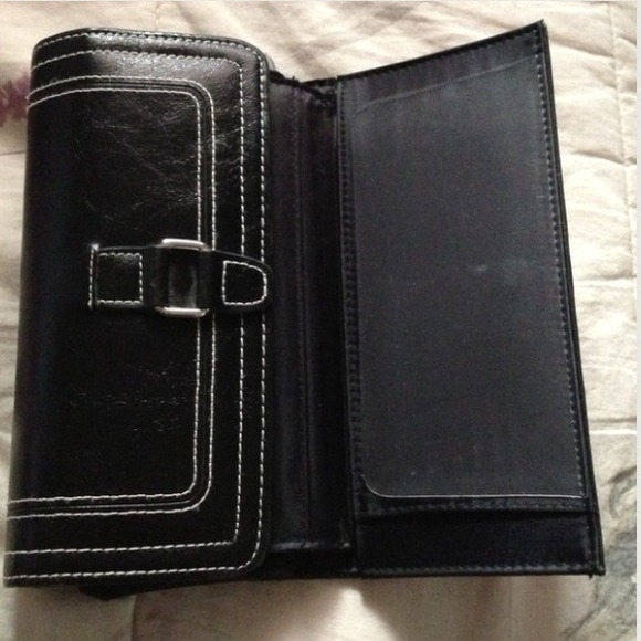 SOLD• Wallet - Picture 4 of 4