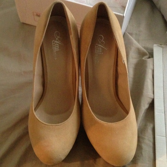 Nude Pump - Picture 4 of 4