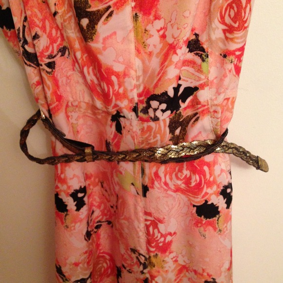 Orange/red floral dress - Picture 3 of 3