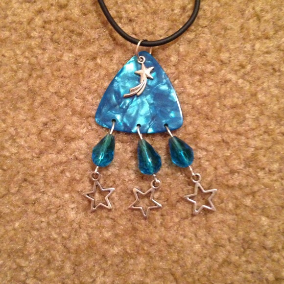 Blue guitar pick necklace - Picture 2 of 2