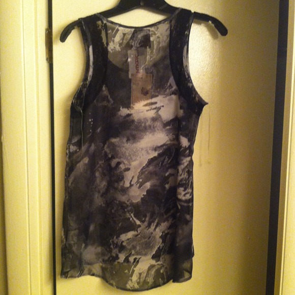 Tank - Picture 2 of 2
